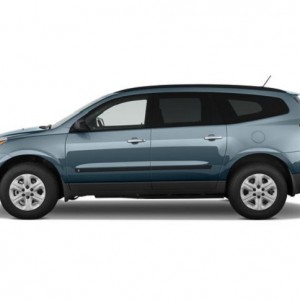 2011 chevrolet traverse-ls photo