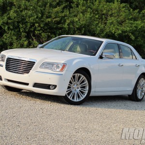 2011 chrysler 300c photo