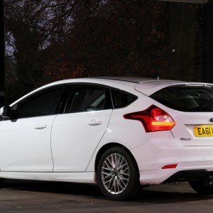 2011 ford focus-se photo
