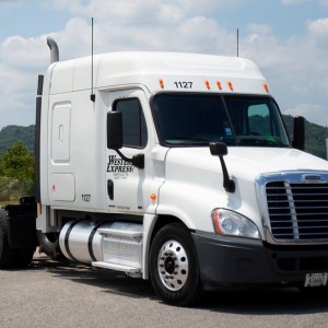 2011 freightliner cascadia photo