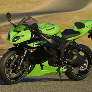2011 kawasaki ninja-zx-6r photo