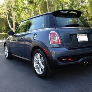 2011 mini cooper-s-hardtop photo