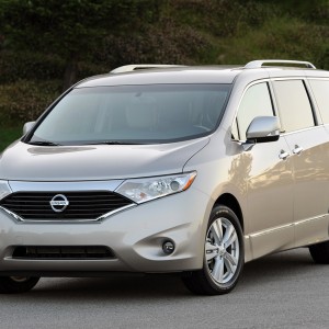 2011 nissan quest photo