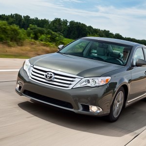 2011 toyota avalon-base-limited photo