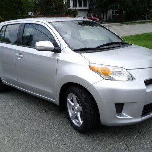 2011 toyota scion-xd photo