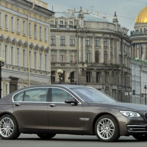 2012 bmw 750li photo