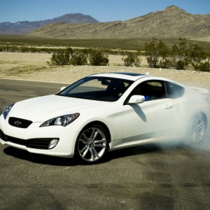 2012 hyundai genesis-coupe photo