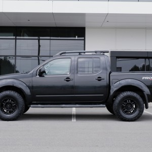 2012 nissan frontier-ssvslpro-4x photo