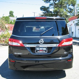 2012 nissan quest photo