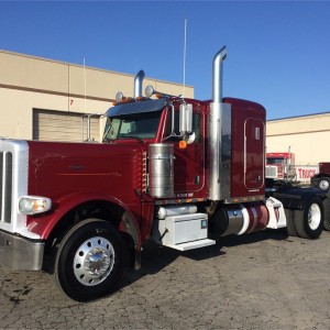 2012 peterbilt 389 photo