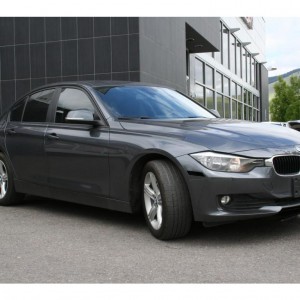 2013 bmw 3-series-320i photo