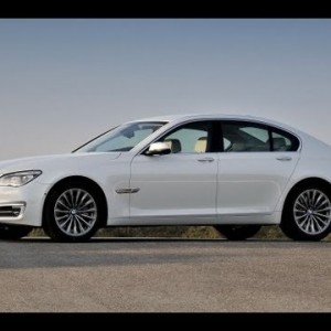 2013 bmw 740i photo