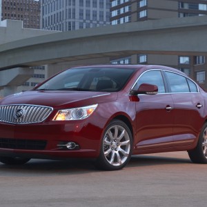 2013 buick lacrosse-weassist photo