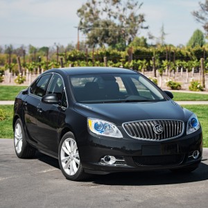 2013 buick verano photo
