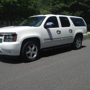 2013 chevrolet suburban-1500-ltz photo