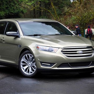 2013 ford taurus-limited photo