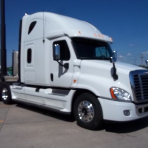 2013 freightliner cascadia photo