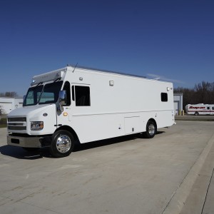 2013 freightliner mt-55g-front-gasoline-engine-walk-in-van-chassis photo