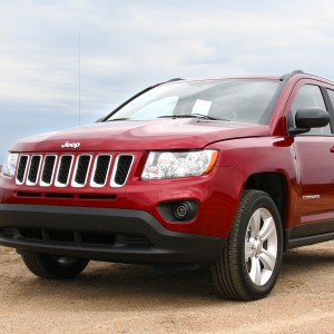 2013 jeep compass-latitude photo
