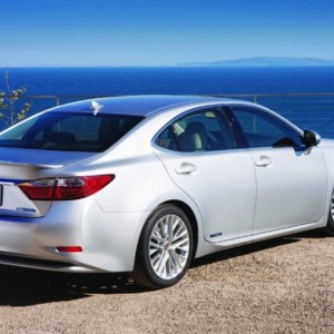 2013 lexus es-300h photo