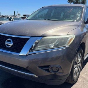 2013 nissan pathfinder-ssvslplat photo