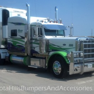 2013 peterbilt 320 photo