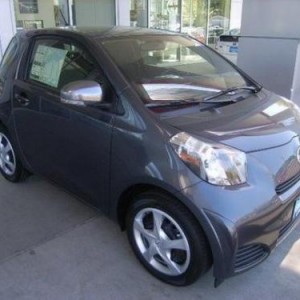 2013 toyota scion-iq photo