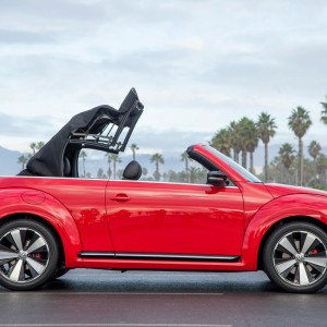 2013 volkswagen beetle photo