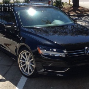 2013 volkswagen passat-se photo