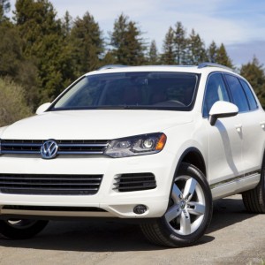 2013 volkswagen touareg photo