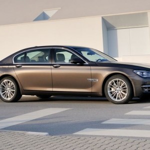 2014 bmw 740li photo