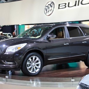 2014 buick enclave photo