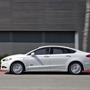 2014 ford fusion-titanium-energi photo