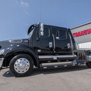 2014 freightliner s2c-106-conventional-cab-chassis photo