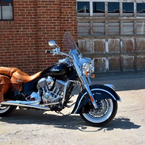 2014 indian-motorcycle chief photo