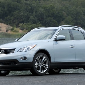 2014 infiniti q70 photo