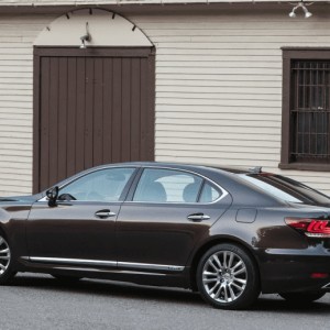 2014 lexus ls-600hl photo