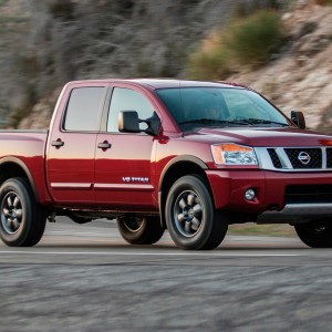 2014 nissan titan photo