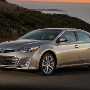 2014 toyota avalon photo