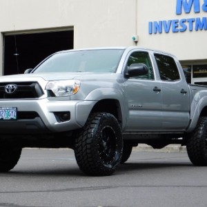 2014 toyota tacoma-prerunnerdoublecab photo