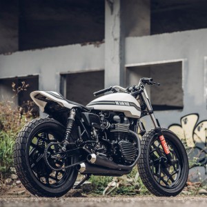 2014 triumph thruxton photo