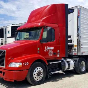 2014 volvo-truck vnm photo