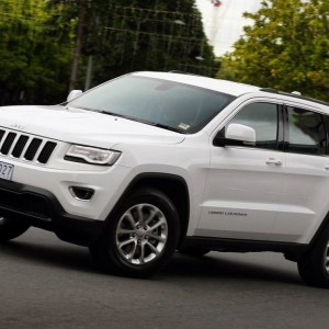 2015 jeep grand-cherokee-laredo photo