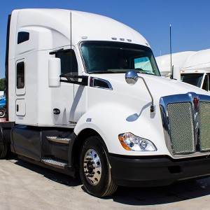 2015 kenworth t6-series photo