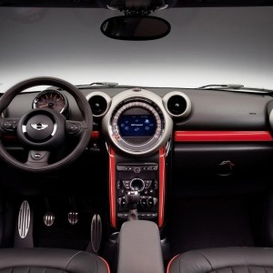 2015 mini cooper-countryman photo