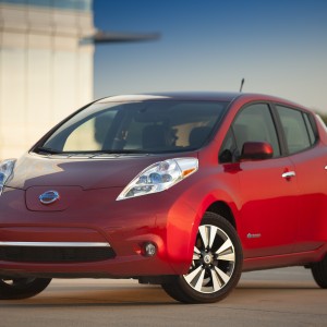 2015 nissan leaf photo