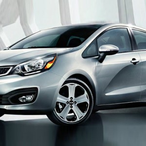 2015 nissan versa-s-s-plus-sl-sv photo