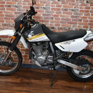 2015 suzuki dr650sel photo