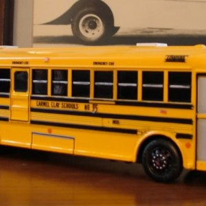 2015 thomas-built hdx photo