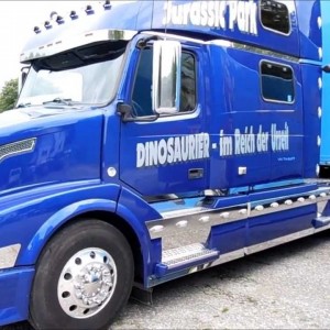 2015 volvo-truck vnl photo